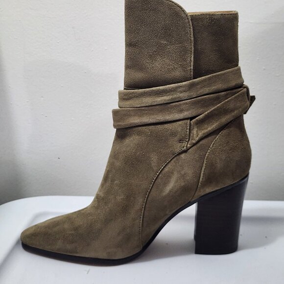 Banana Republic Canton Olive Suede Side Tie Chunky Block Heel Casual Boots - Picture 2 of 16